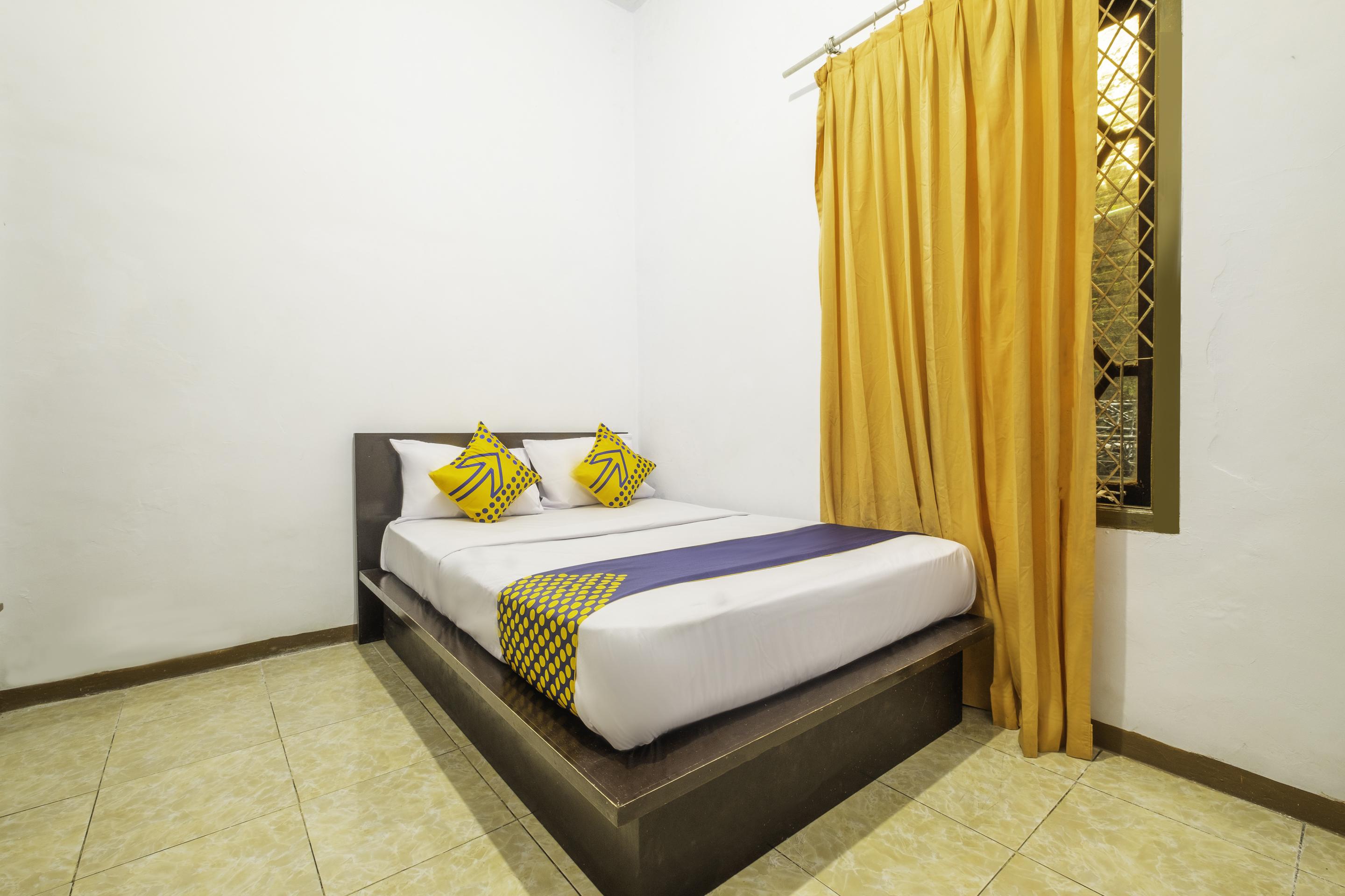 Spot On 2395 Hotel Aden 2 Syariah Tasikmalaya Ngoại thất bức ảnh