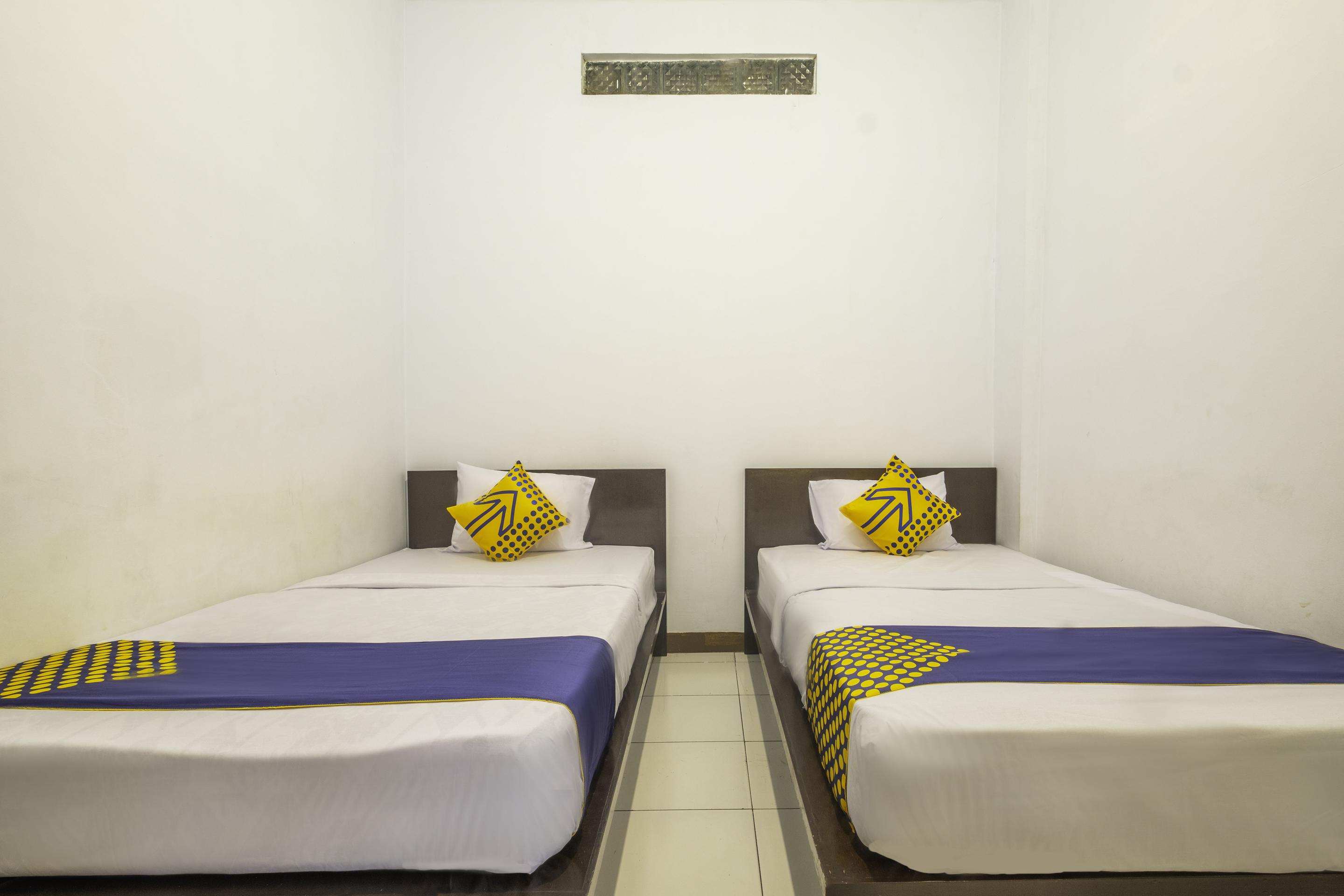 Spot On 2395 Hotel Aden 2 Syariah Tasikmalaya Ngoại thất bức ảnh