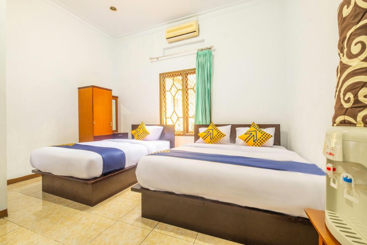 Spot On 2395 Hotel Aden 2 Syariah Tasikmalaya Ngoại thất bức ảnh